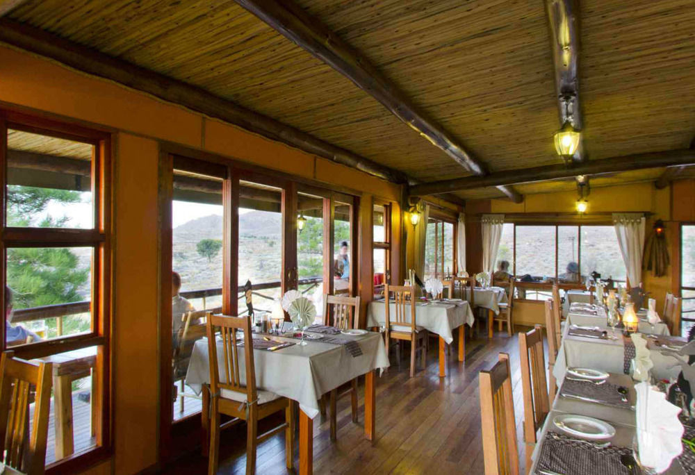 Klein-Aus Vista Desert Horse Inn エクステリア 写真